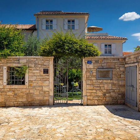 Family Villa Elizabeta With Pool In Umag Cepljani المظهر الخارجي الصورة