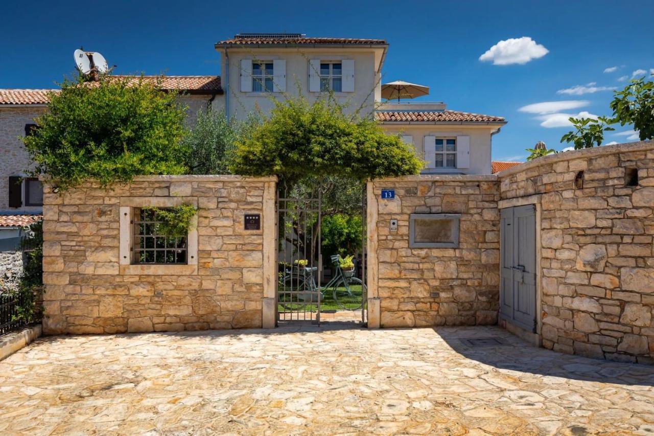 Family Villa Elizabeta With Pool In Umag Cepljani المظهر الخارجي الصورة